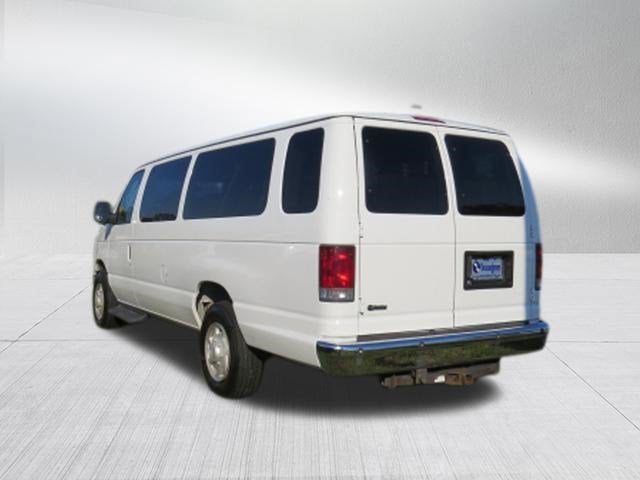 2008 Ford Econoline Wagon XL