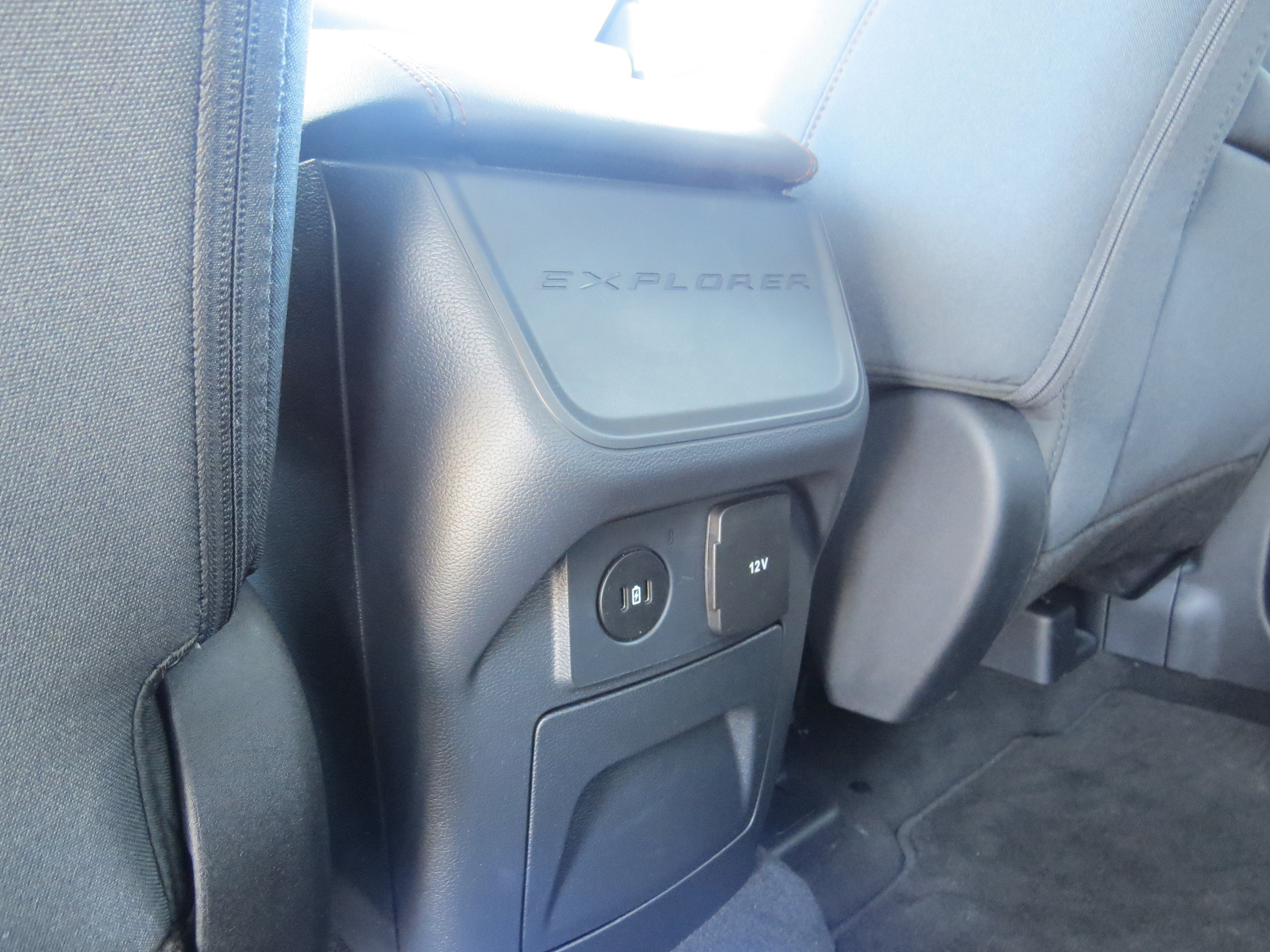 2026 Ford Explorer Active w/100A Pkg