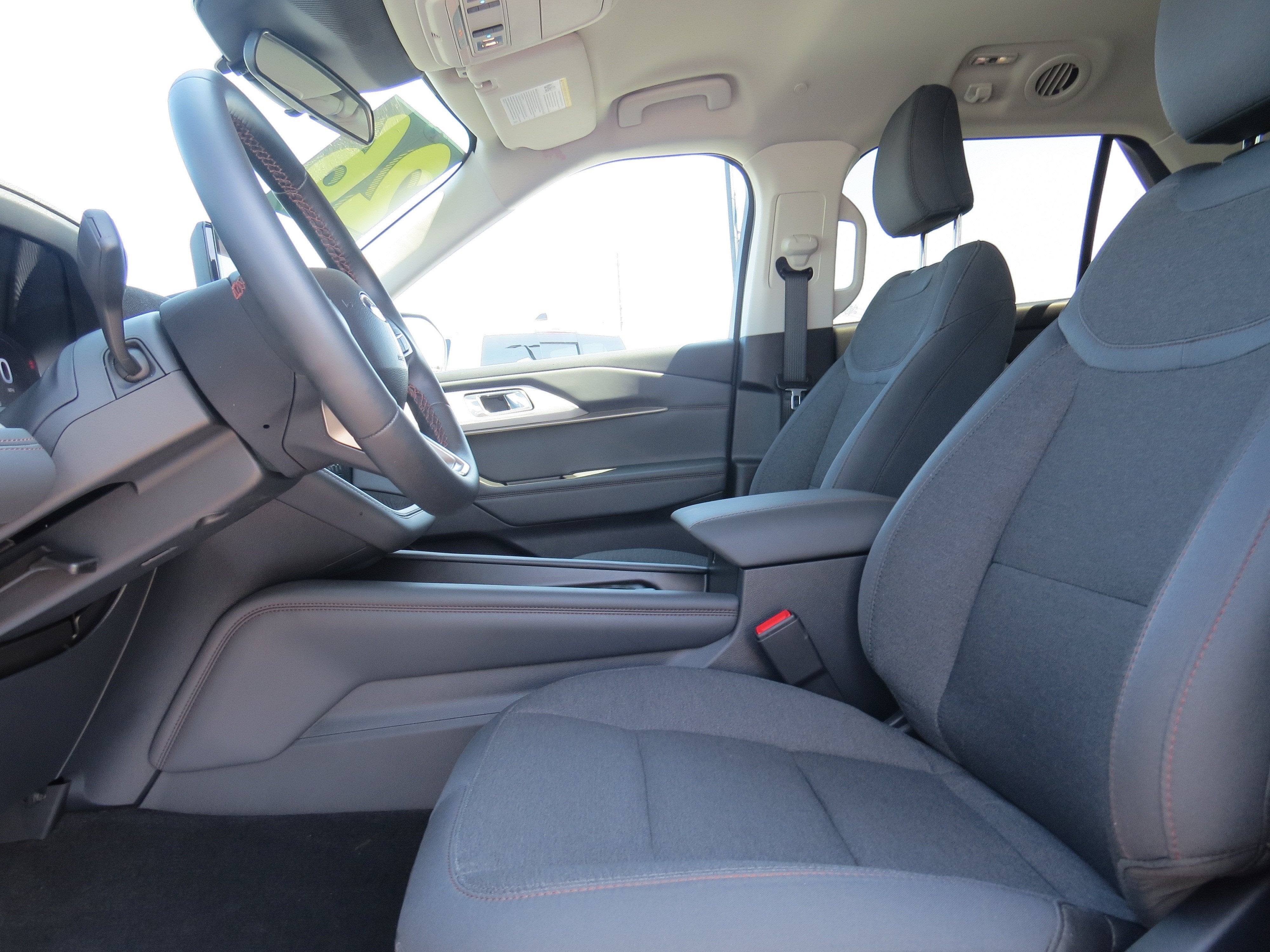 2026 Ford Explorer Active w/100A Pkg