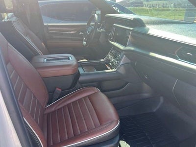 2023 GMC Yukon XL Denali Ultimate