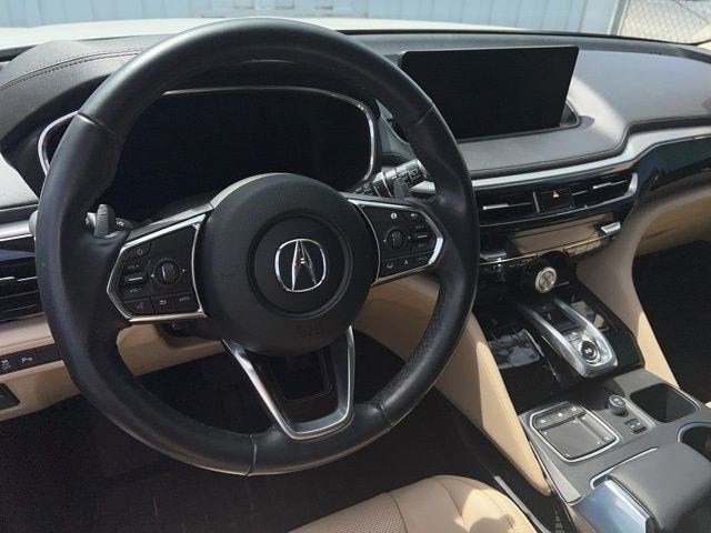 2022 Acura MDX w/Technology Package