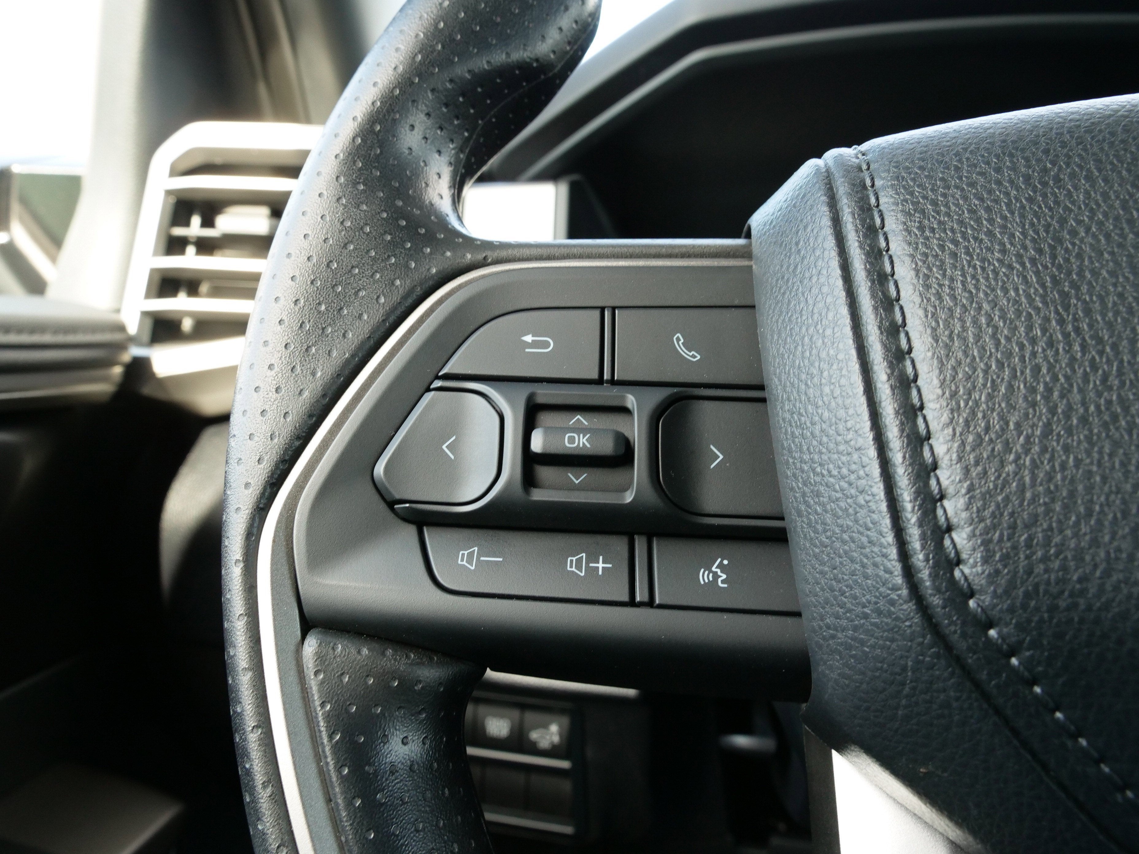 2025 Toyota Tundra 4WD SR