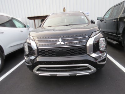 2023 Mitsubishi Outlander SEL