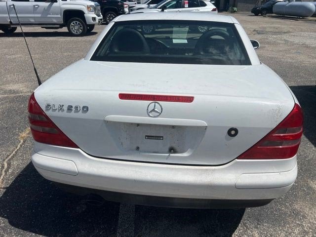 1998 Mercedes-Benz SLK Base