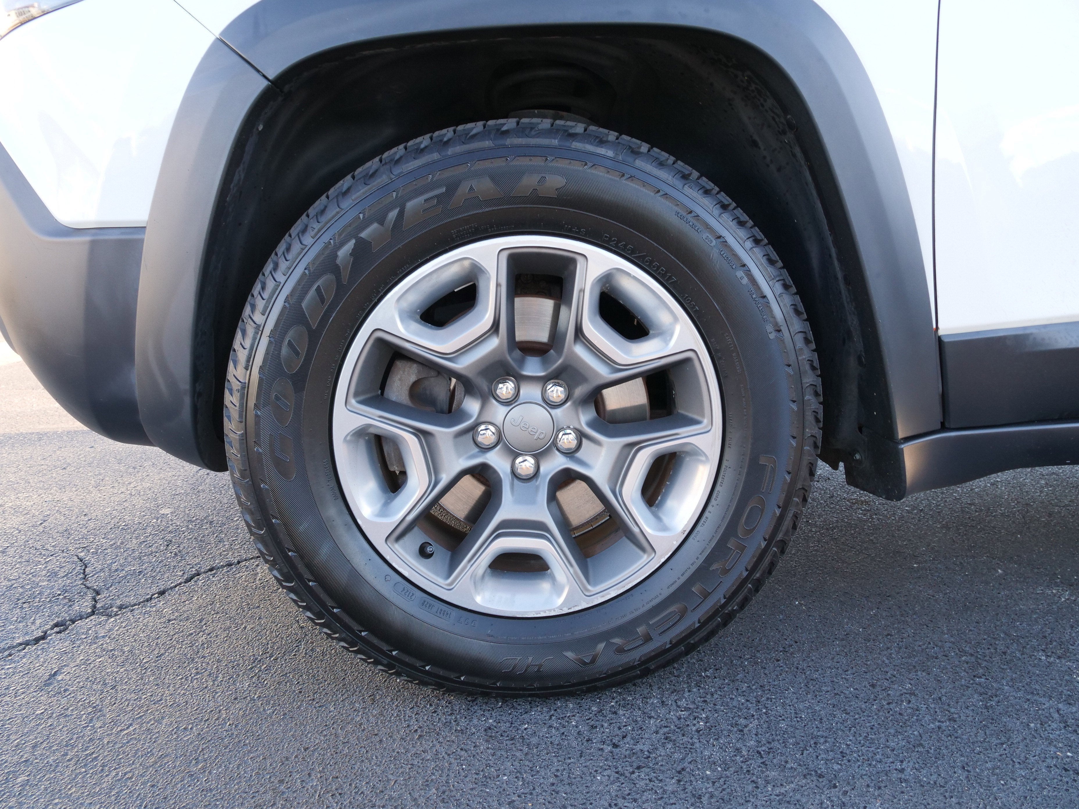 2019 Jeep Cherokee Trailhawk