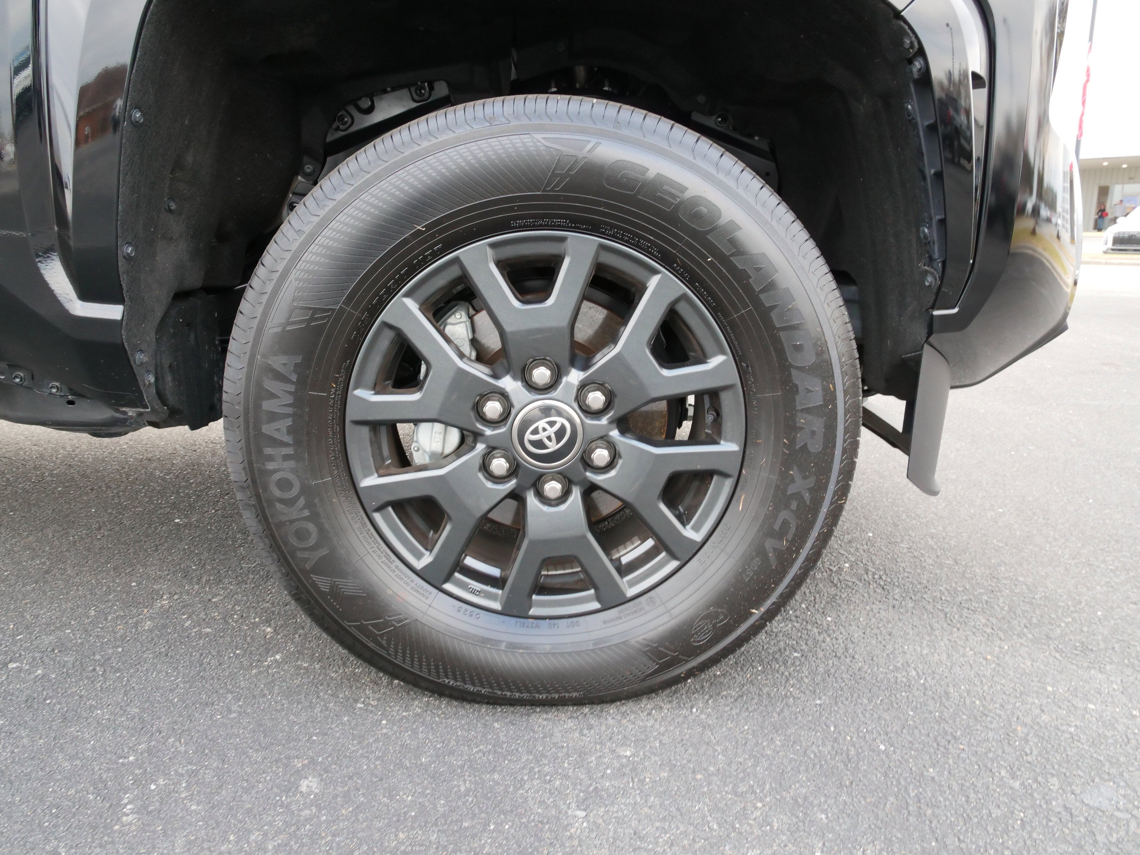 2025 Toyota Tacoma 2WD SR5