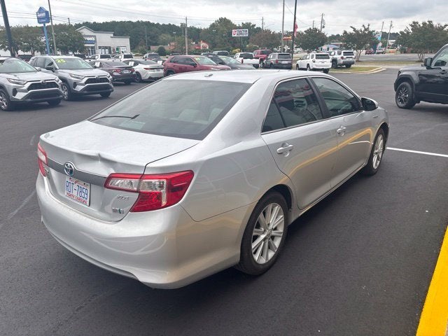 2014 Toyota Camry Hybrid XLE