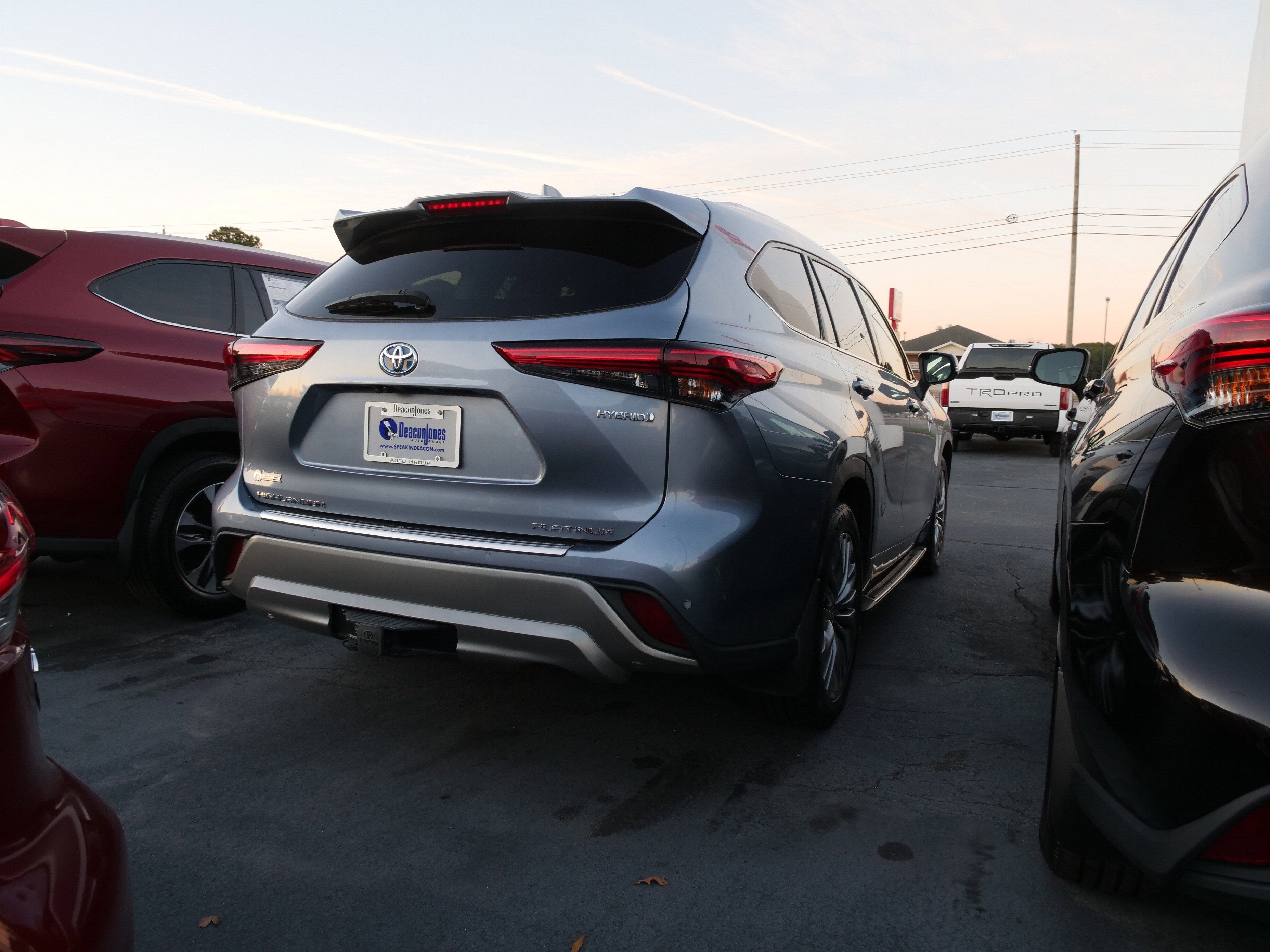 2021 Toyota Highlander Hybrid Platinum
