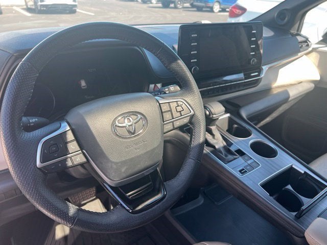 2021 Toyota Sienna Limited