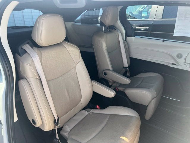 2021 Toyota Sienna Limited