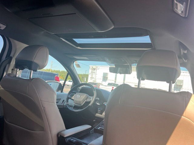 2021 Toyota Sienna Limited