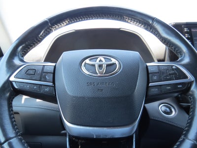 2021 Toyota Highlander LE