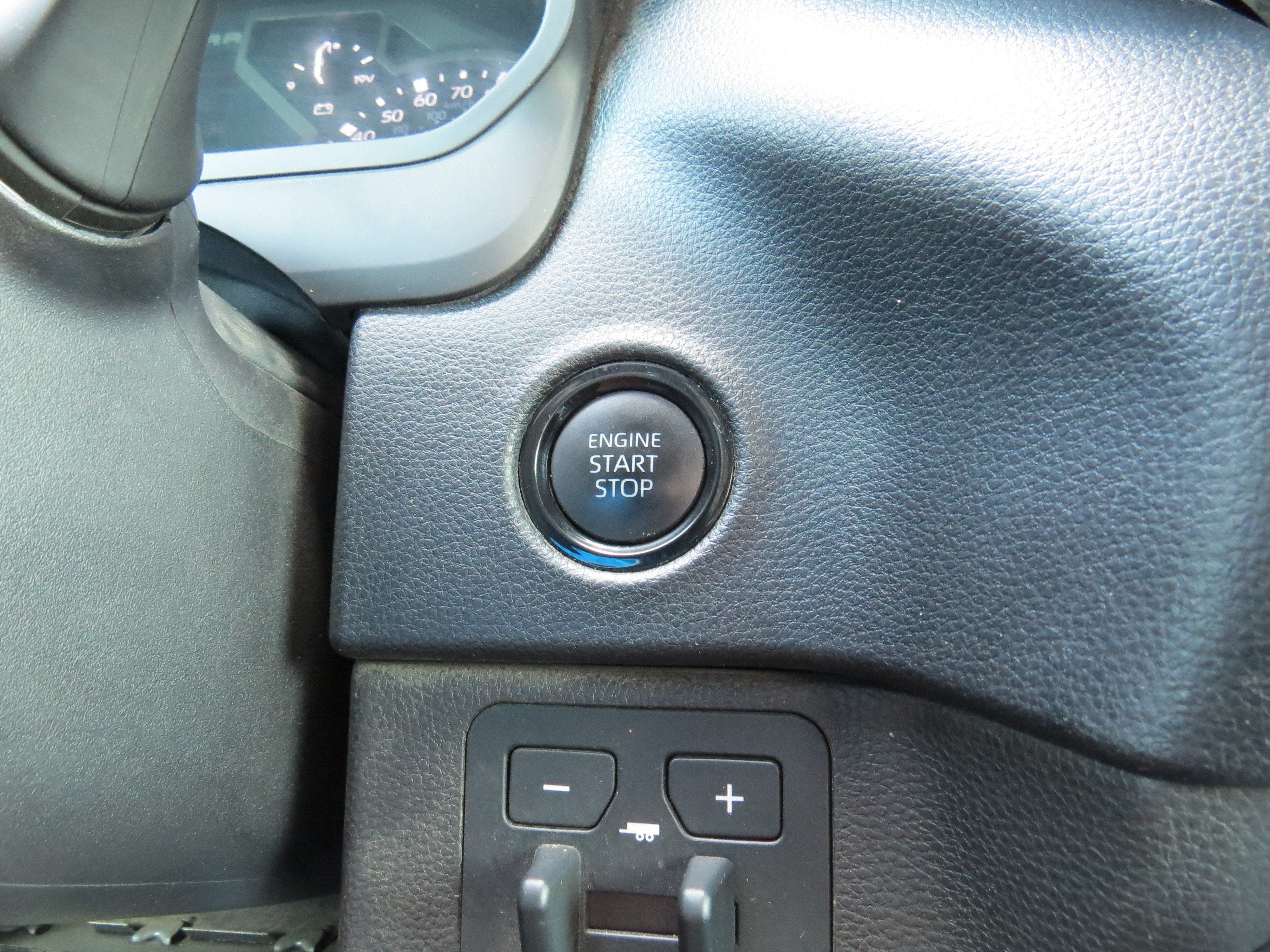 2026 Toyota Tundra 4WD SR5
