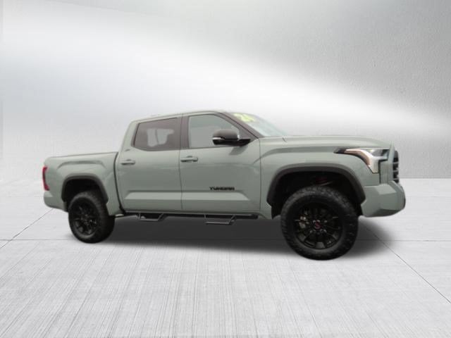 2024 Toyota Tundra 4WD SR5
