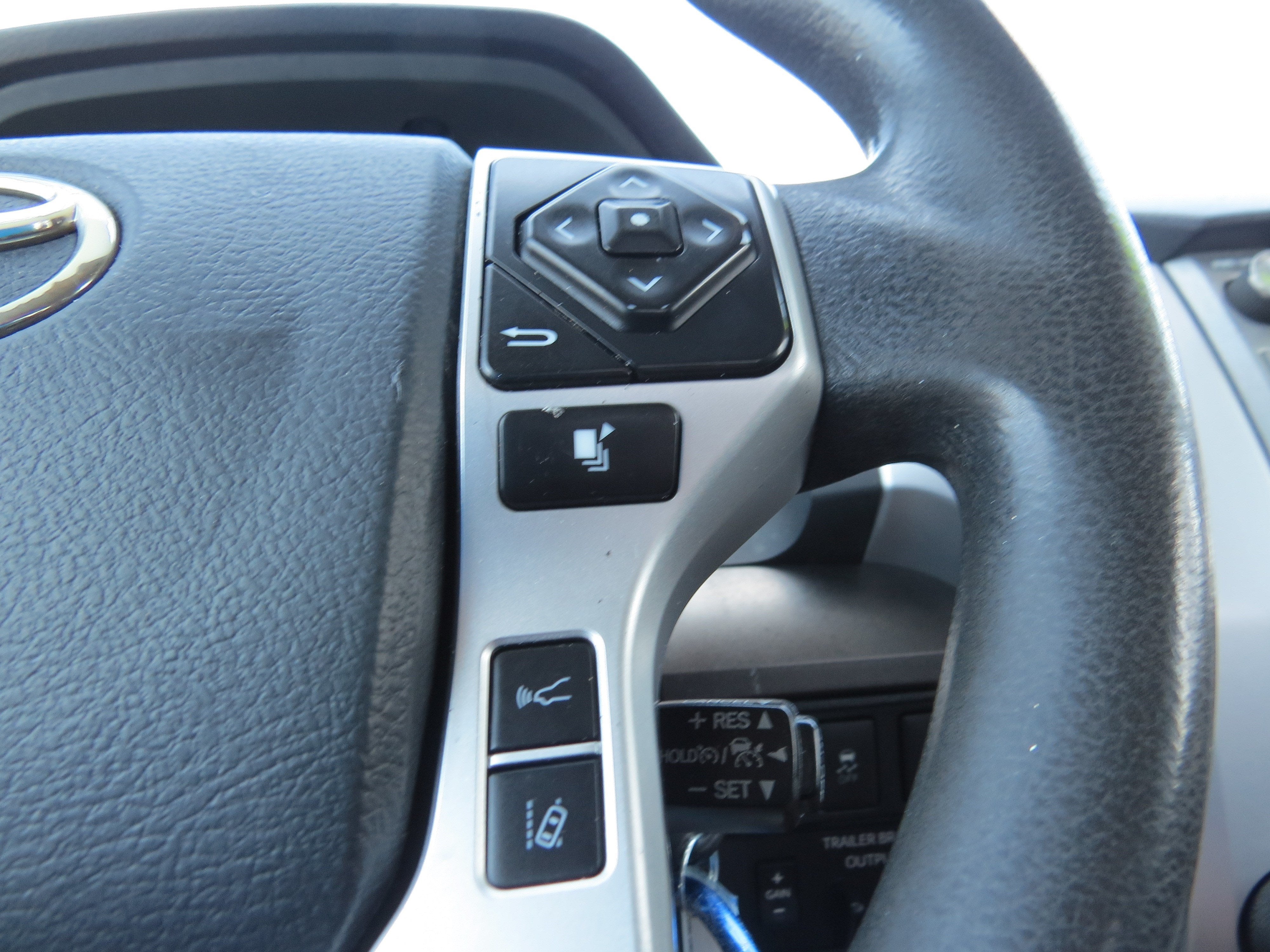 2018 Toyota Tundra 4WD SR5