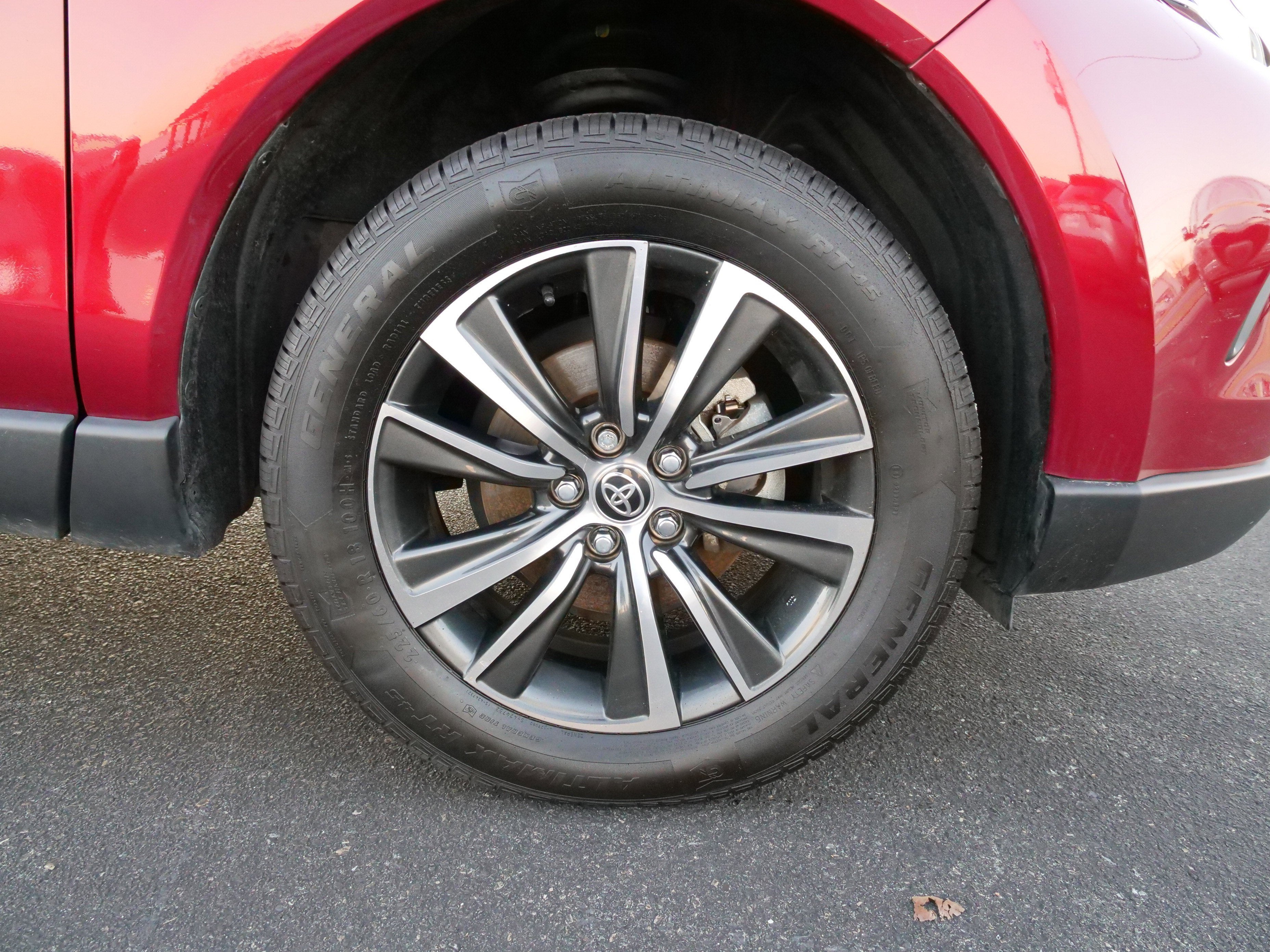 2024 Toyota Venza XLE