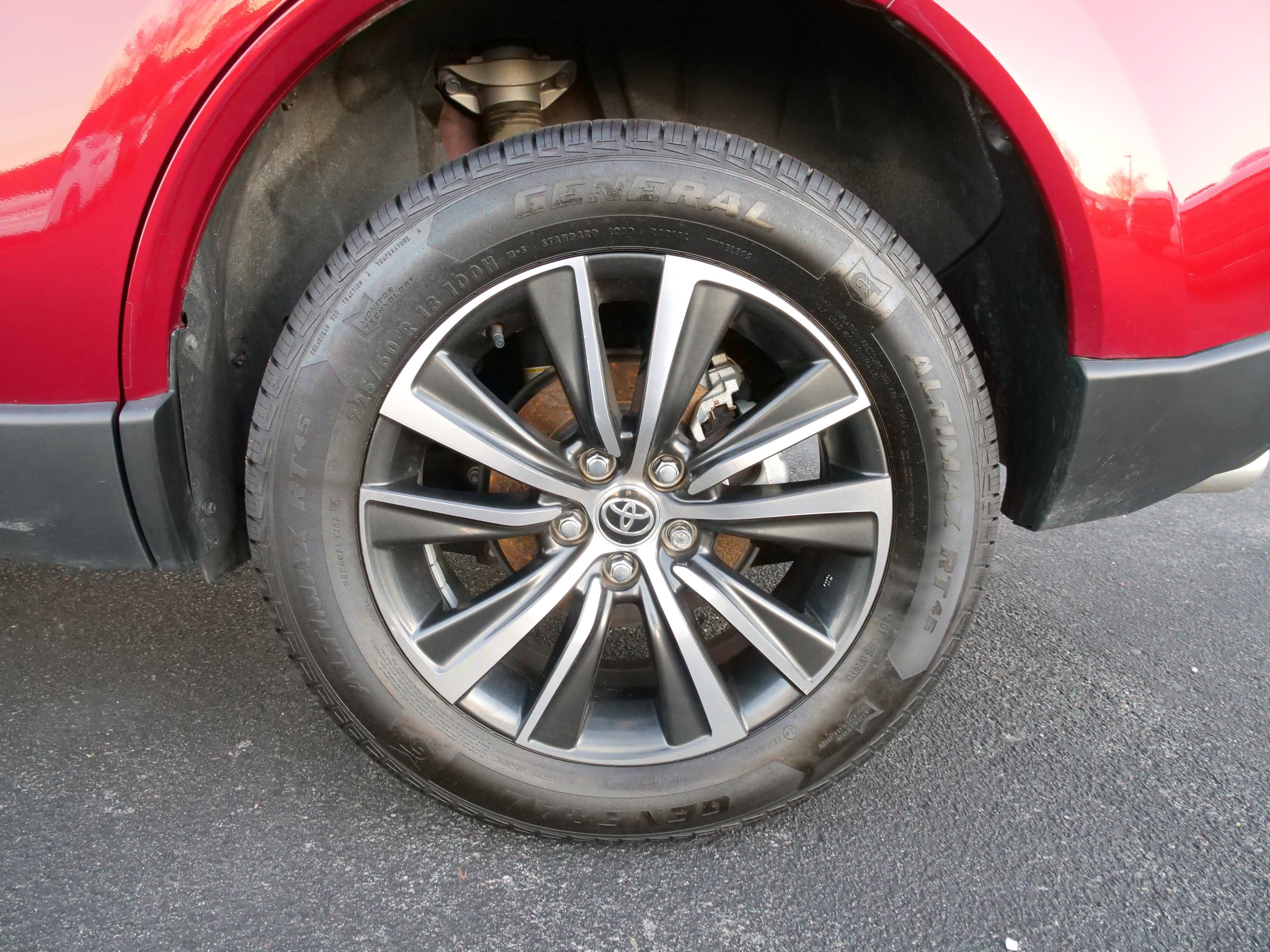 2024 Toyota Venza XLE