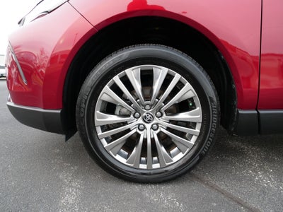 2023 Toyota Venza XLE