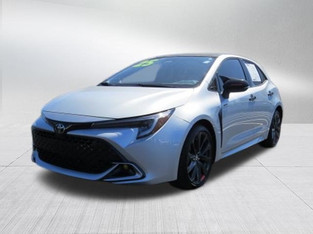 2025 Toyota Corolla Hatchback XSE