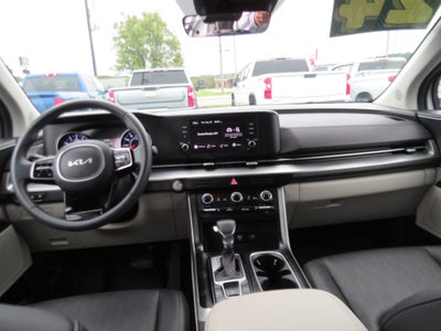 2024 Kia Carnival LX
