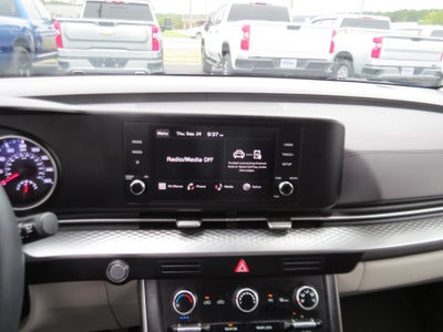 2024 Kia Carnival LX