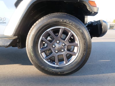 2022 Jeep Gladiator Overland