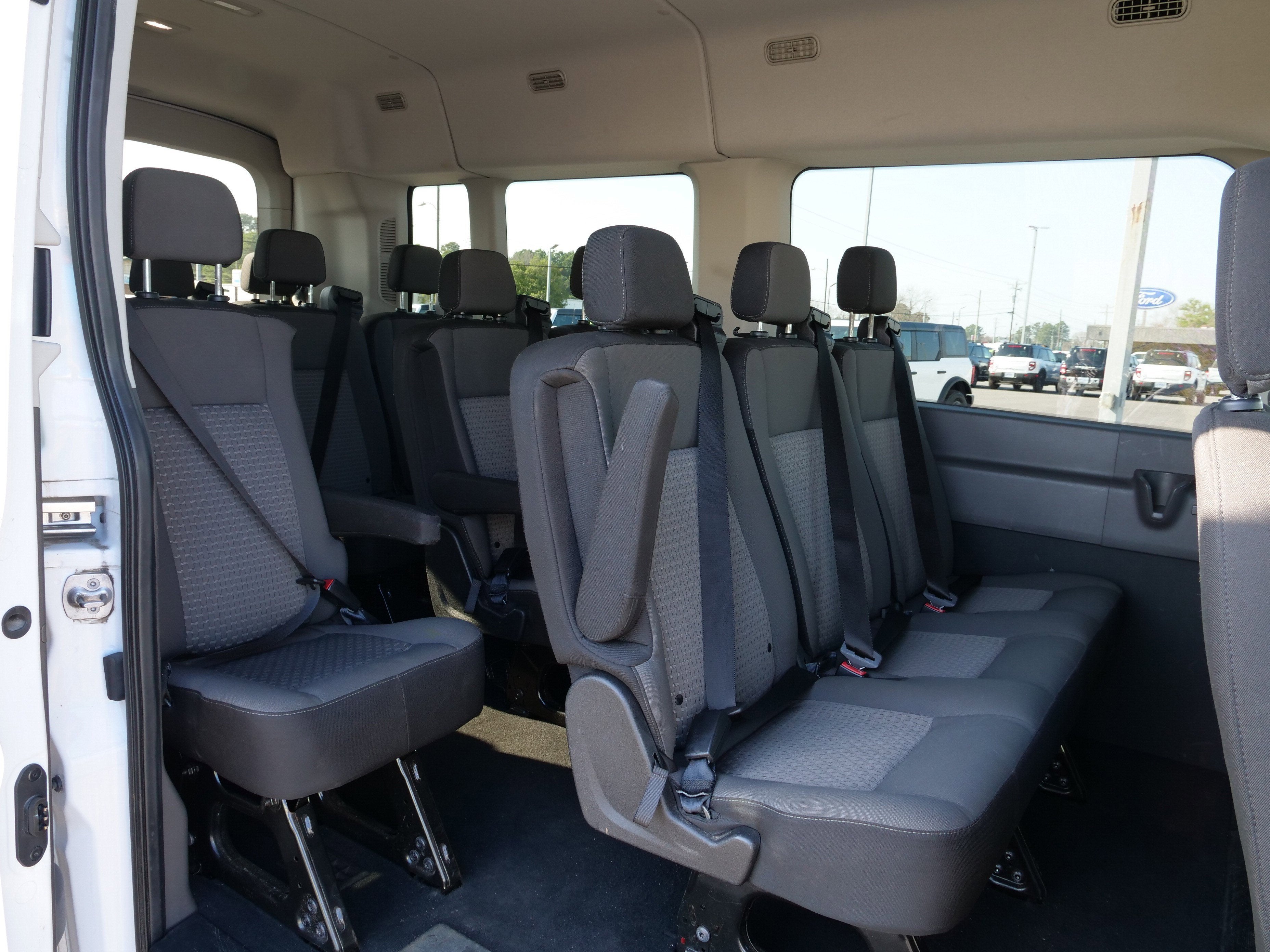 2023 Ford Transit Passenger Wagon Base