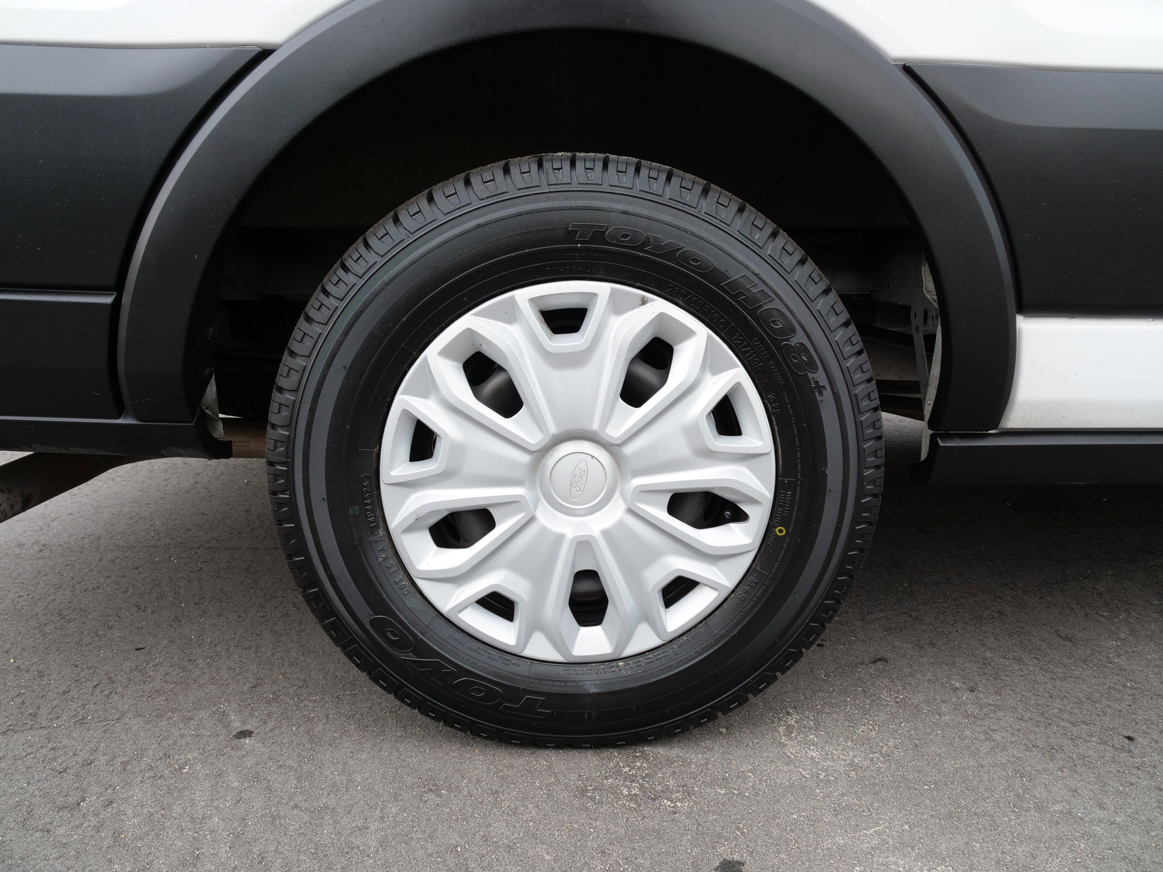 2024 Ford Transit Passenger Wagon Base