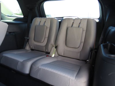 2018 Ford Explorer 4WD w/ 3rd Row