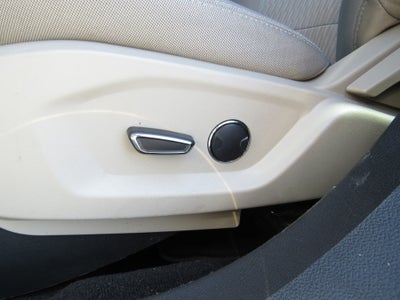 2018 Ford Explorer 4WD w/ 3rd Row