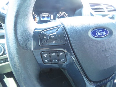 2018 Ford Explorer 4WD w/ 3rd Row