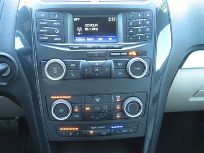 2018 Ford Explorer 4WD w/ 3rd Row