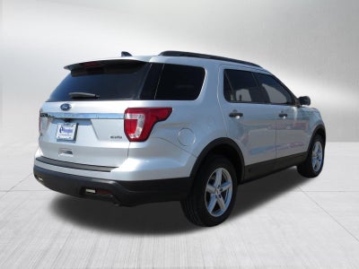 2018 Ford Explorer 4WD w/ 3rd Row