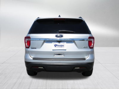 2018 Ford Explorer 4WD w/ 3rd Row