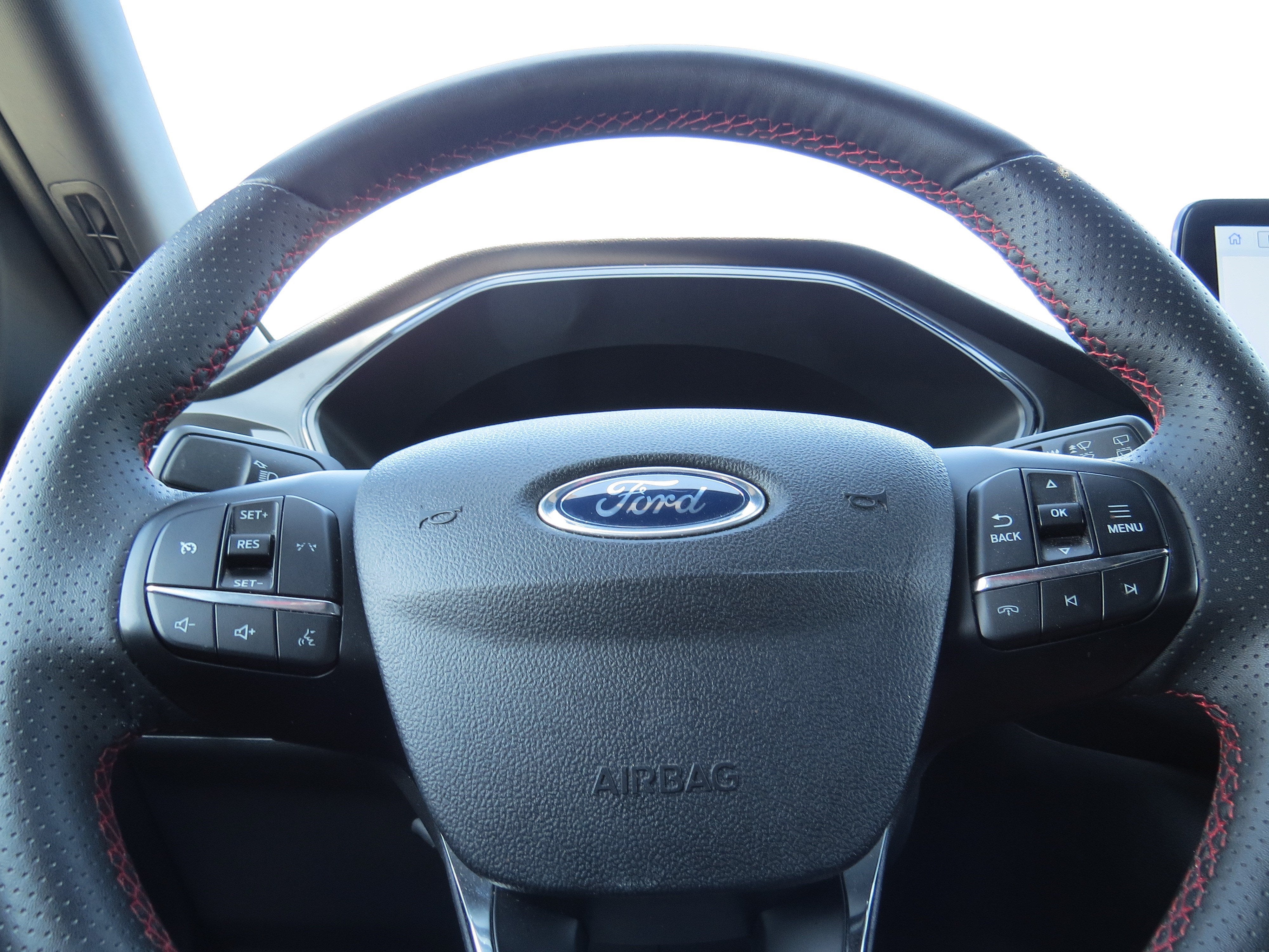 2025 Ford Escape ST-Line Select AWD