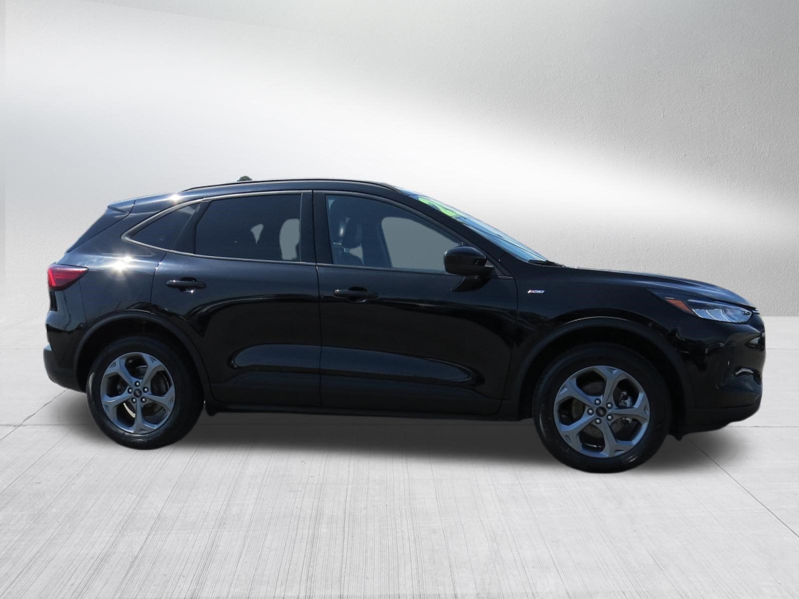 2025 Ford Escape ST-Line Select AWD