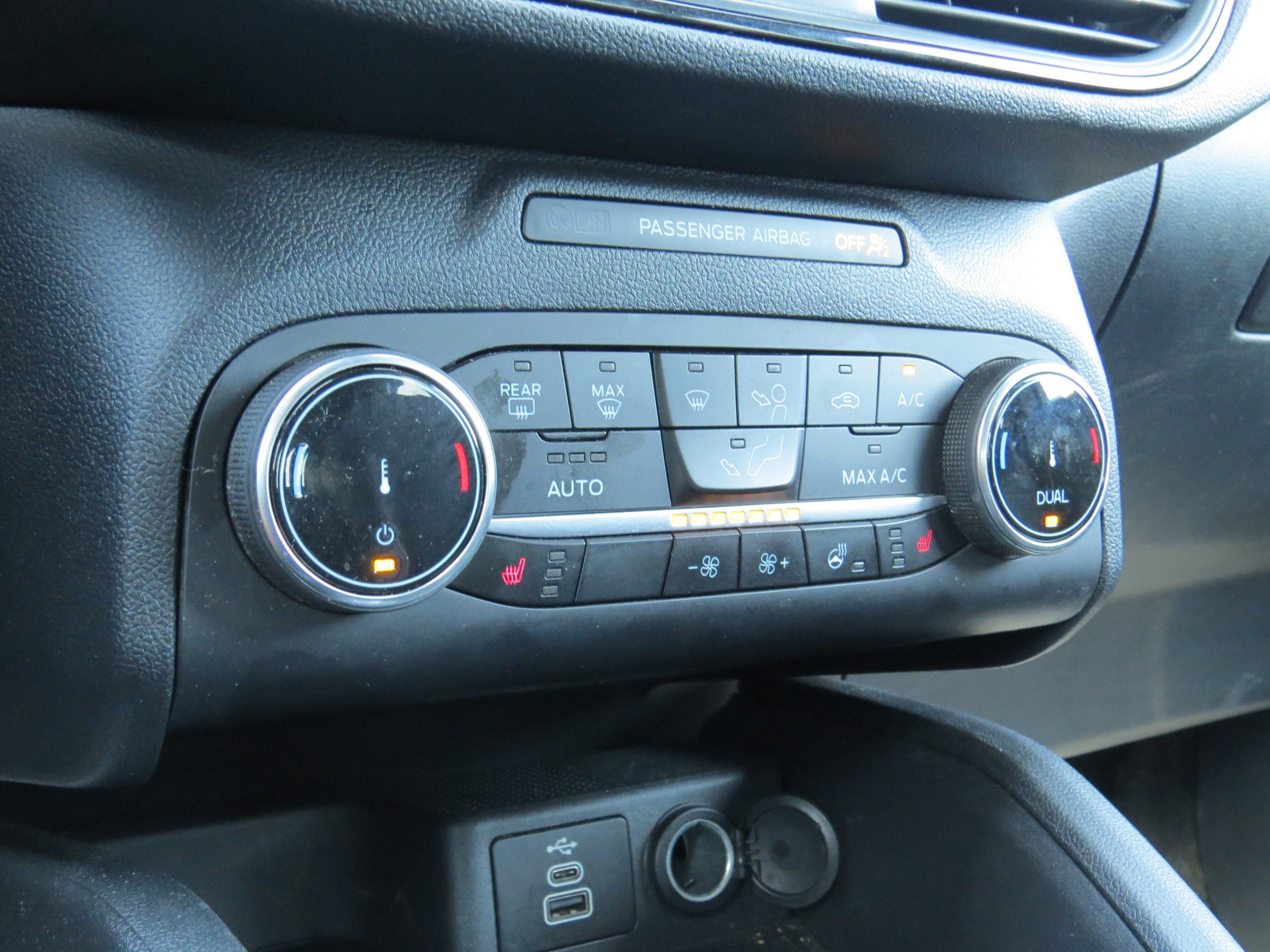 2025 Ford Escape ST-Line Select AWD