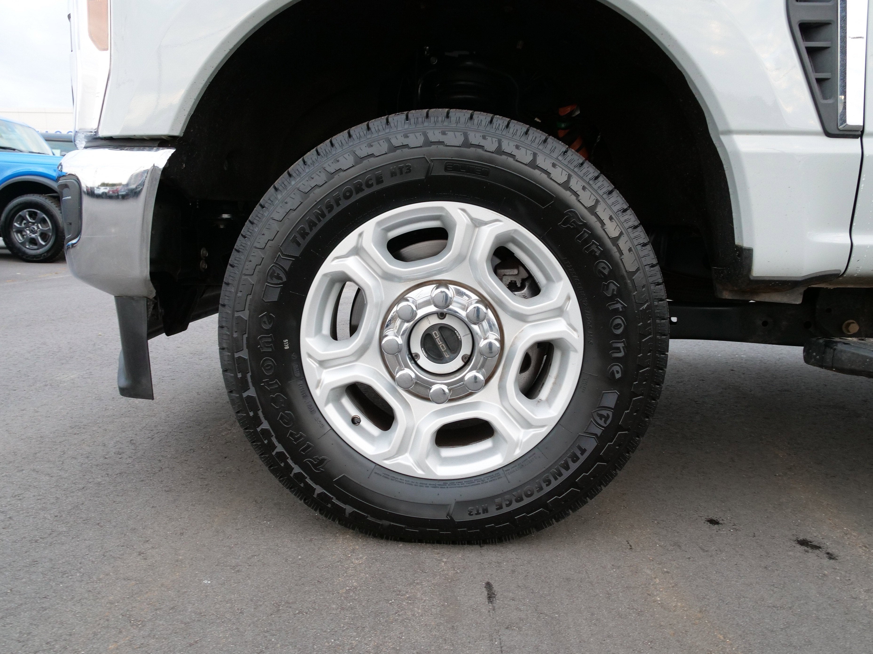 2025 Ford Super Duty F-250 SRW Base