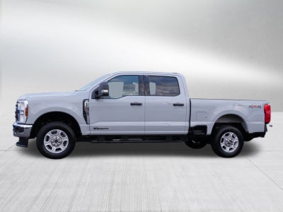 2025 Ford Super Duty F-250 SRW Base