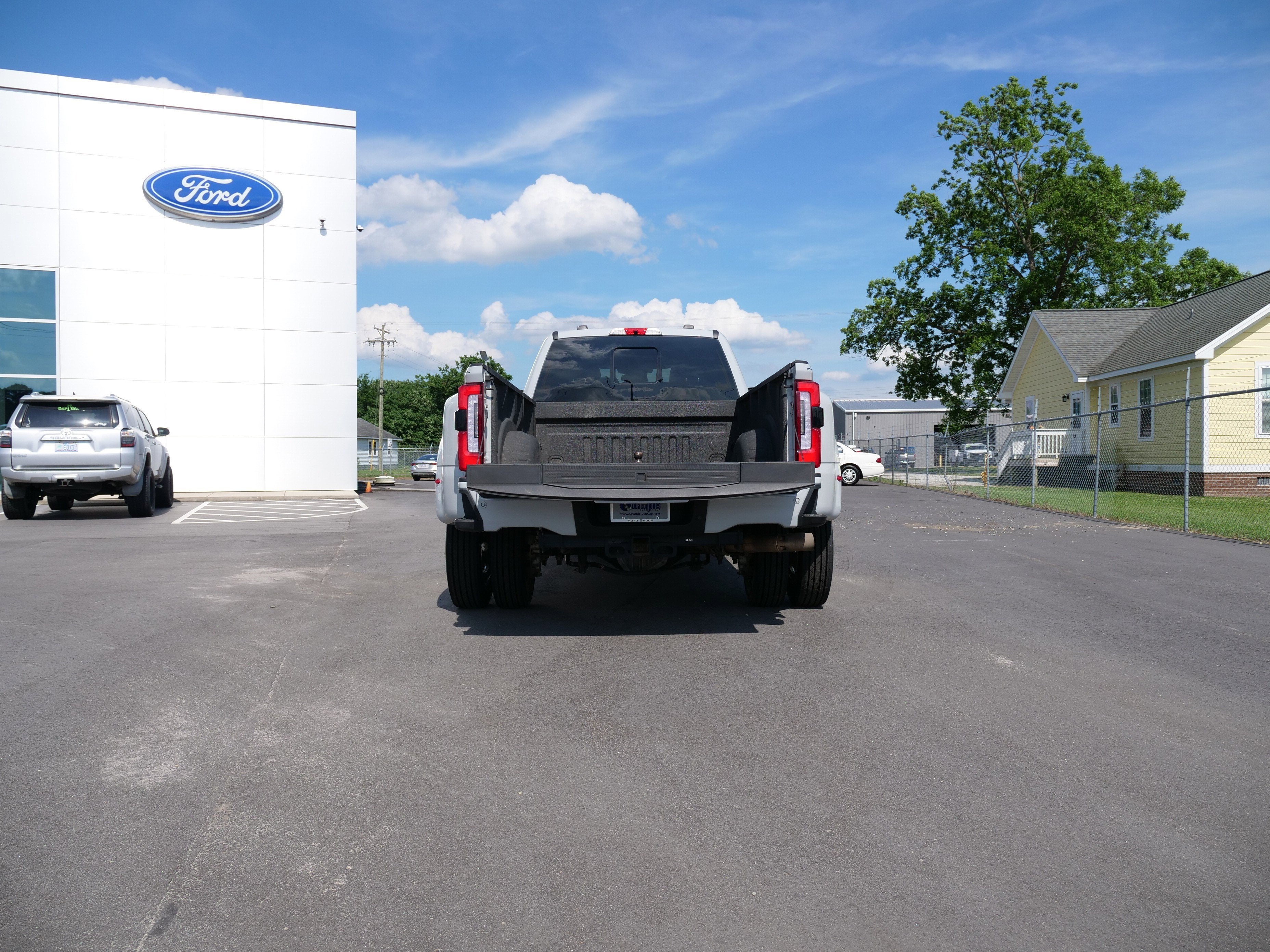 2026 Ford Super Duty F-450 DRW Base