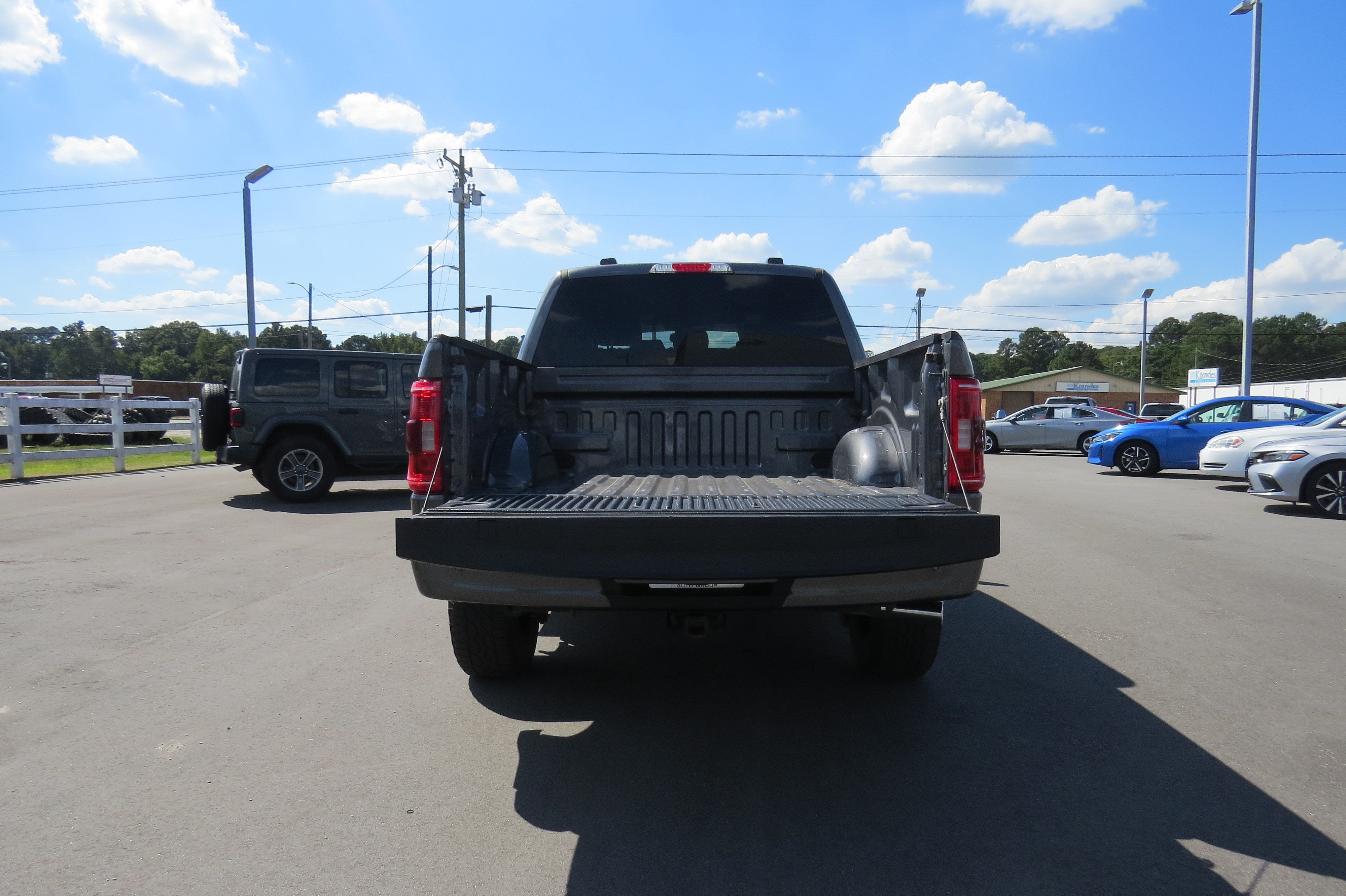 2023 Ford F-150 XLT 4WD SuperCrew w/ Sport Appearance Pkg.
