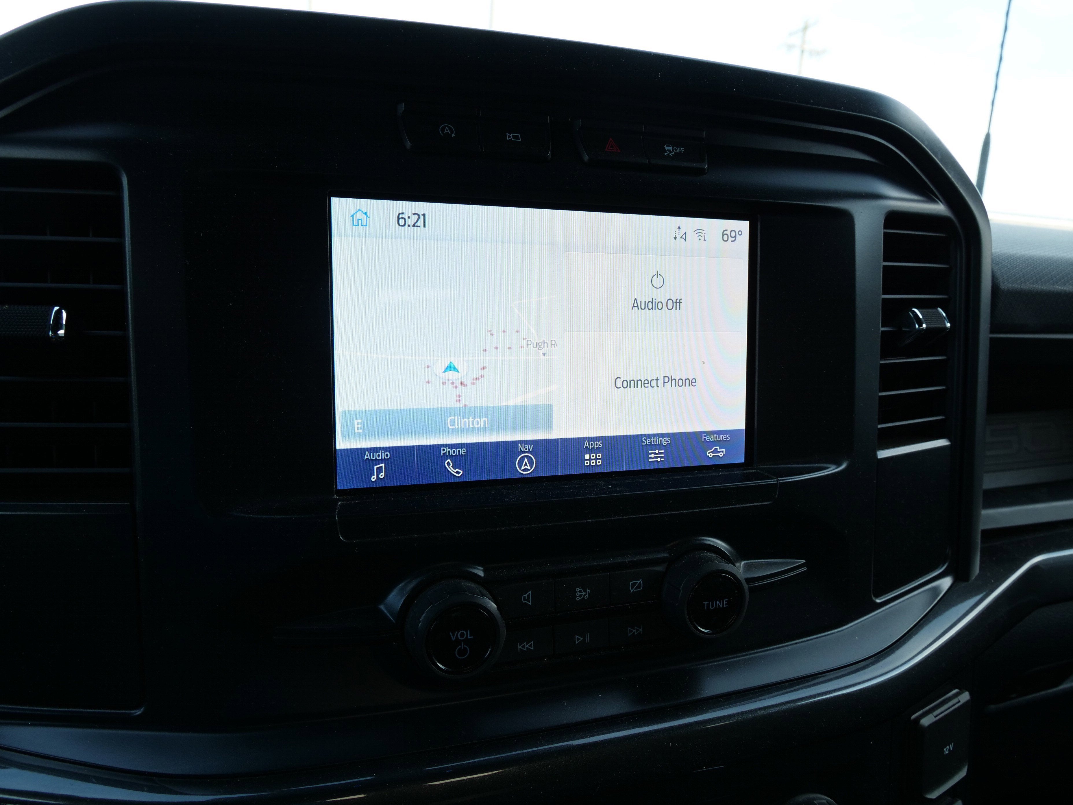 2022 Ford F-150 Base