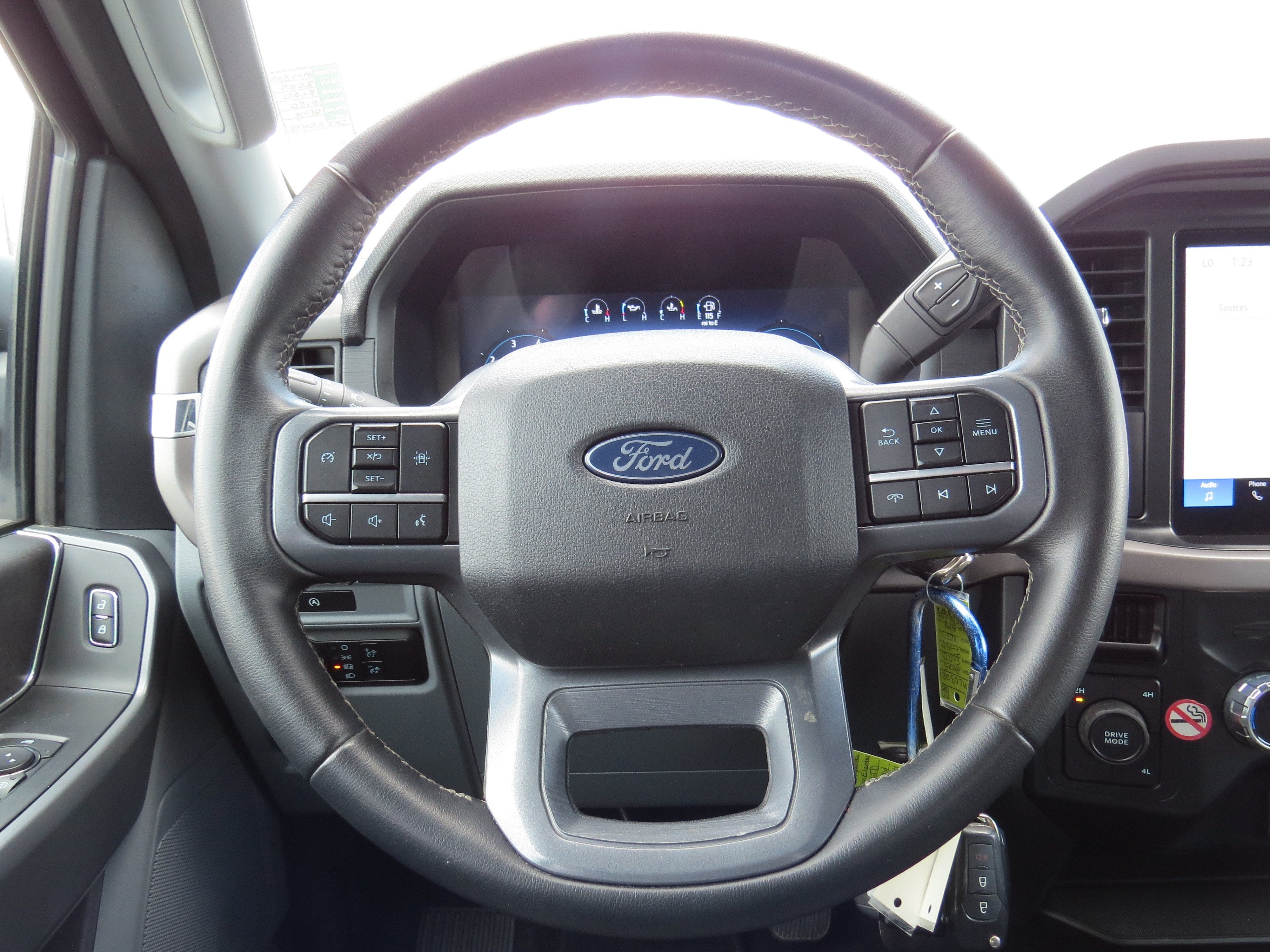 2025 Ford F-150 XLT 4WD SuperCrew