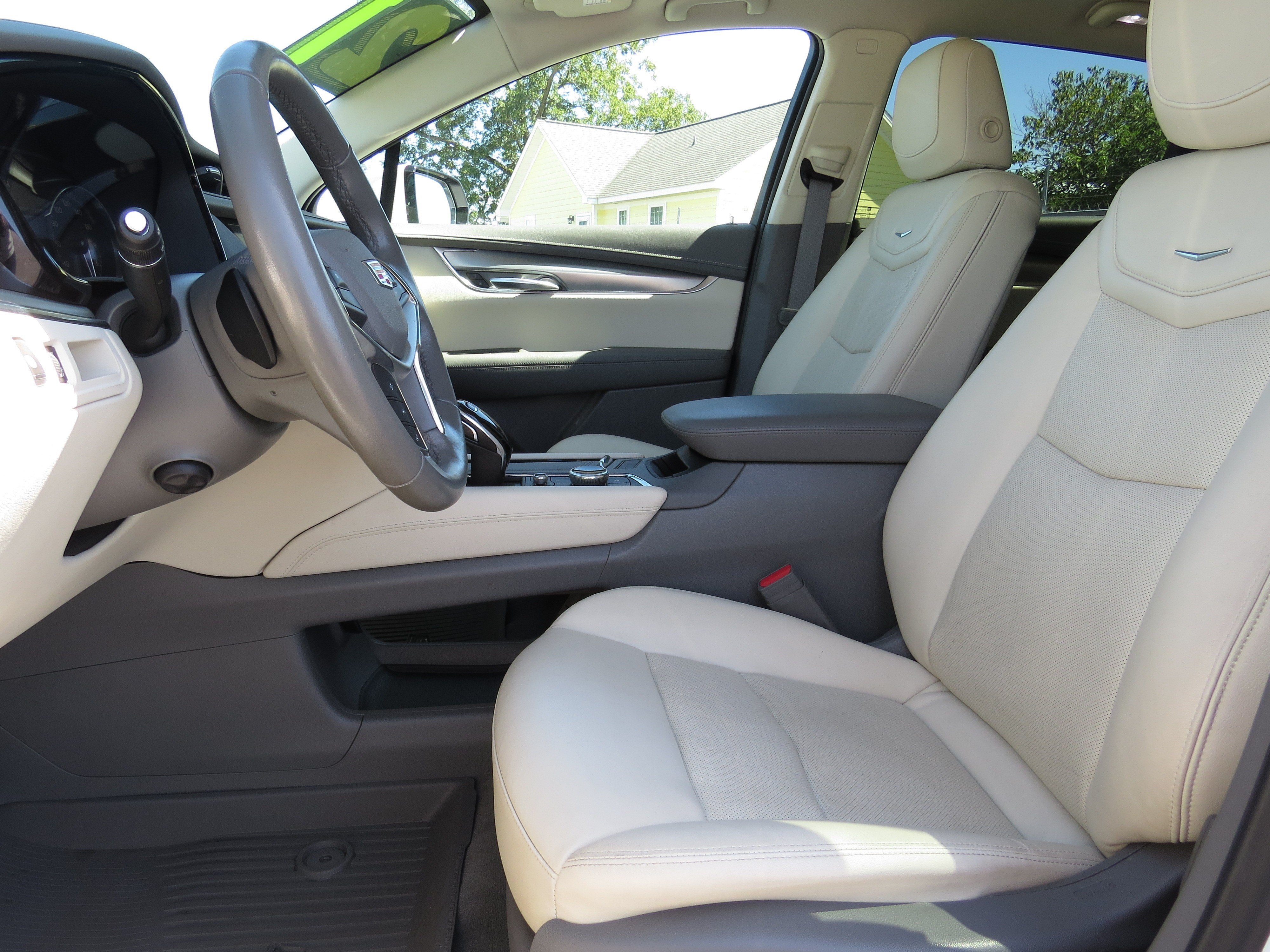 2021 Cadillac XT5 AWD Premium Luxury