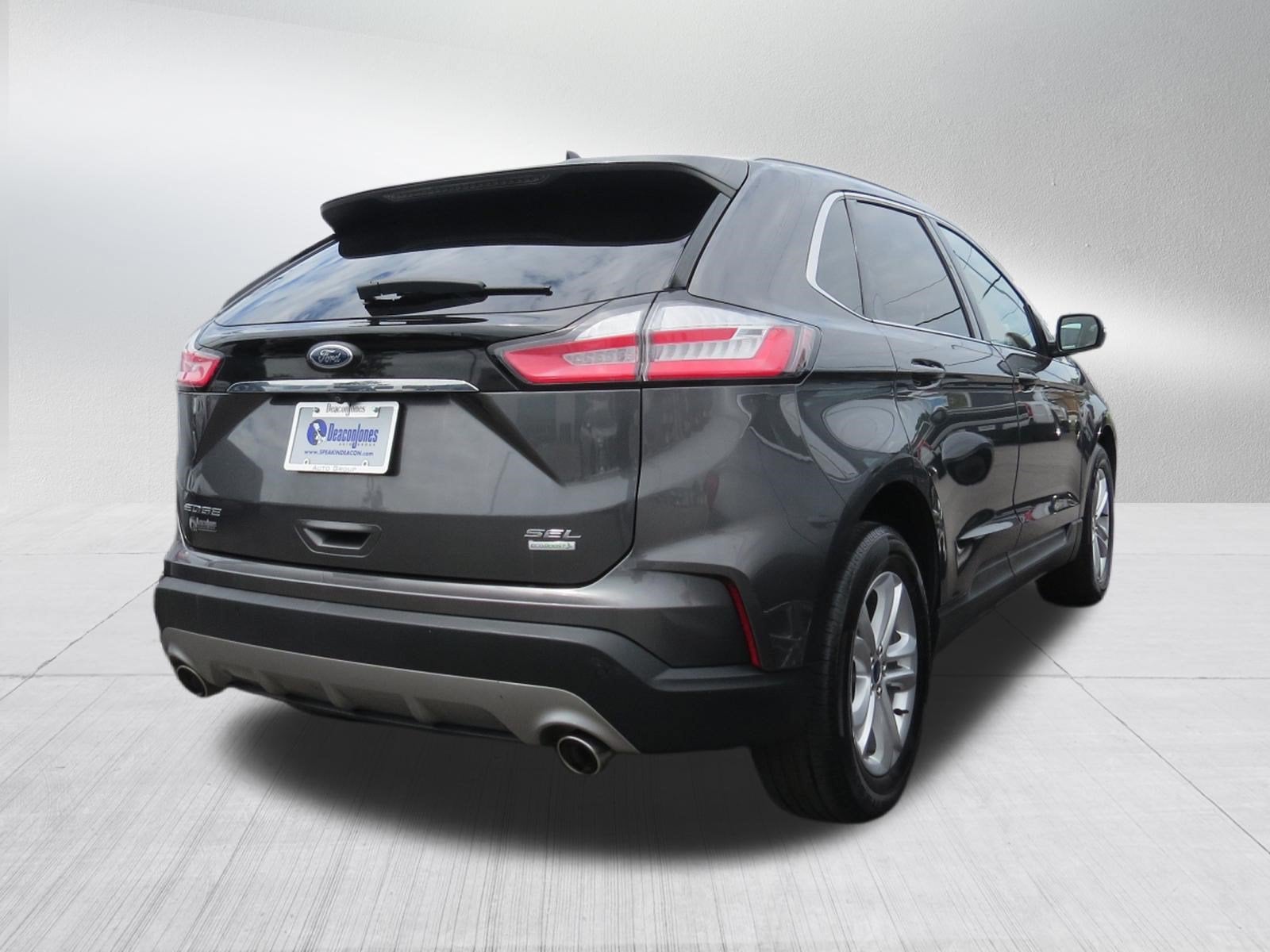2020 Ford Edge Base