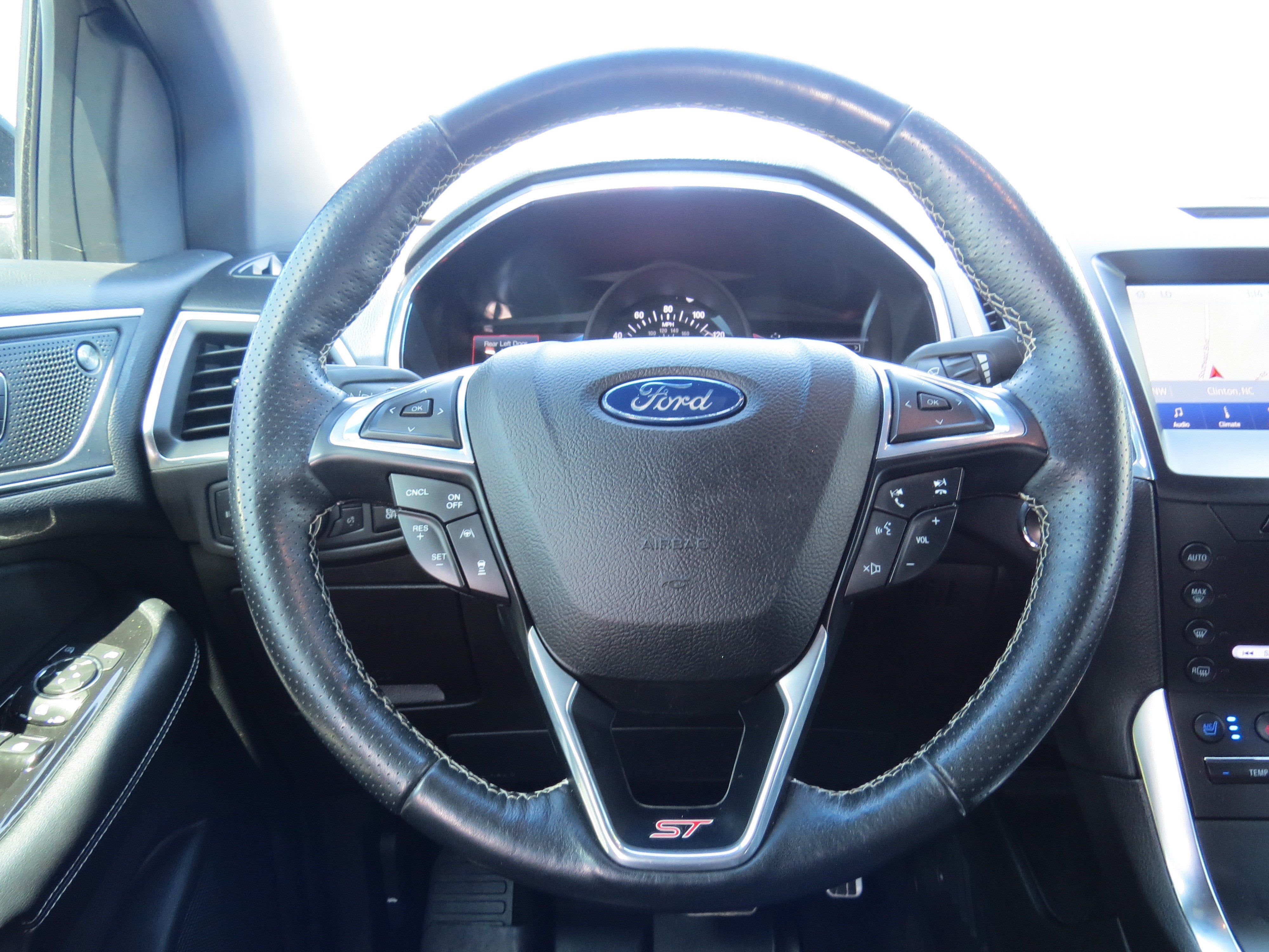 2020 Ford Edge ST AWD w/ Nav & Sunroof