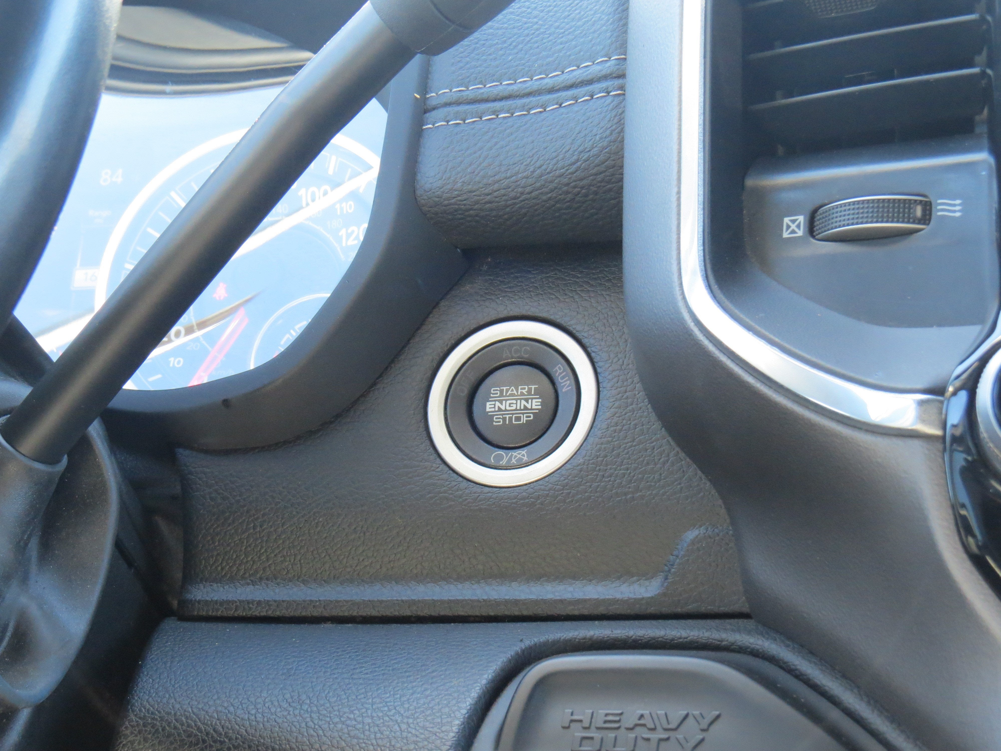2024 RAM 3500 Laramie 4x4 Crew Cab 6.7L Turbo Diesel w/ Nav & Sport Appearance Pkg.