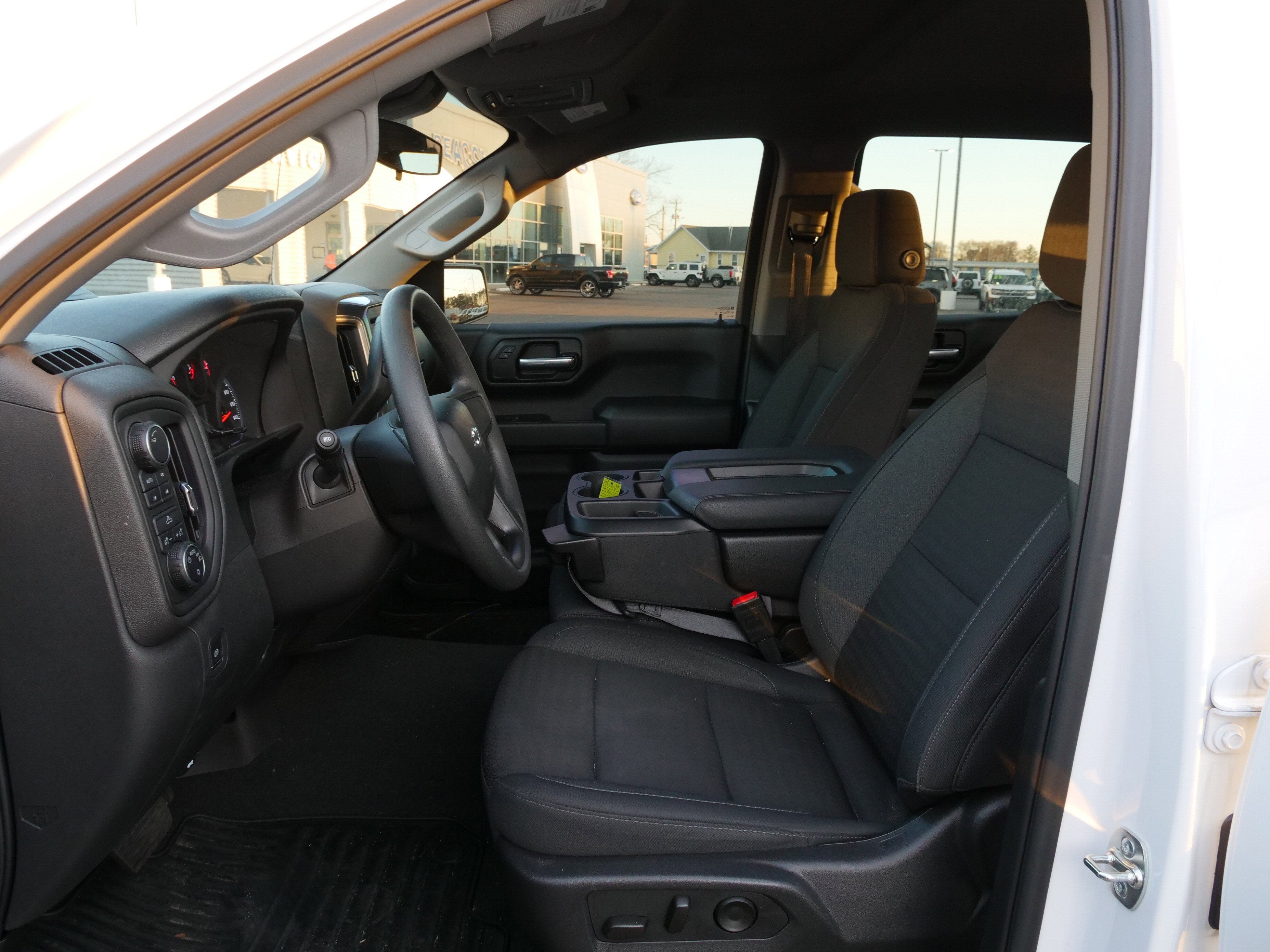 2025 Chevrolet Silverado 1500 Custom Trail Boss