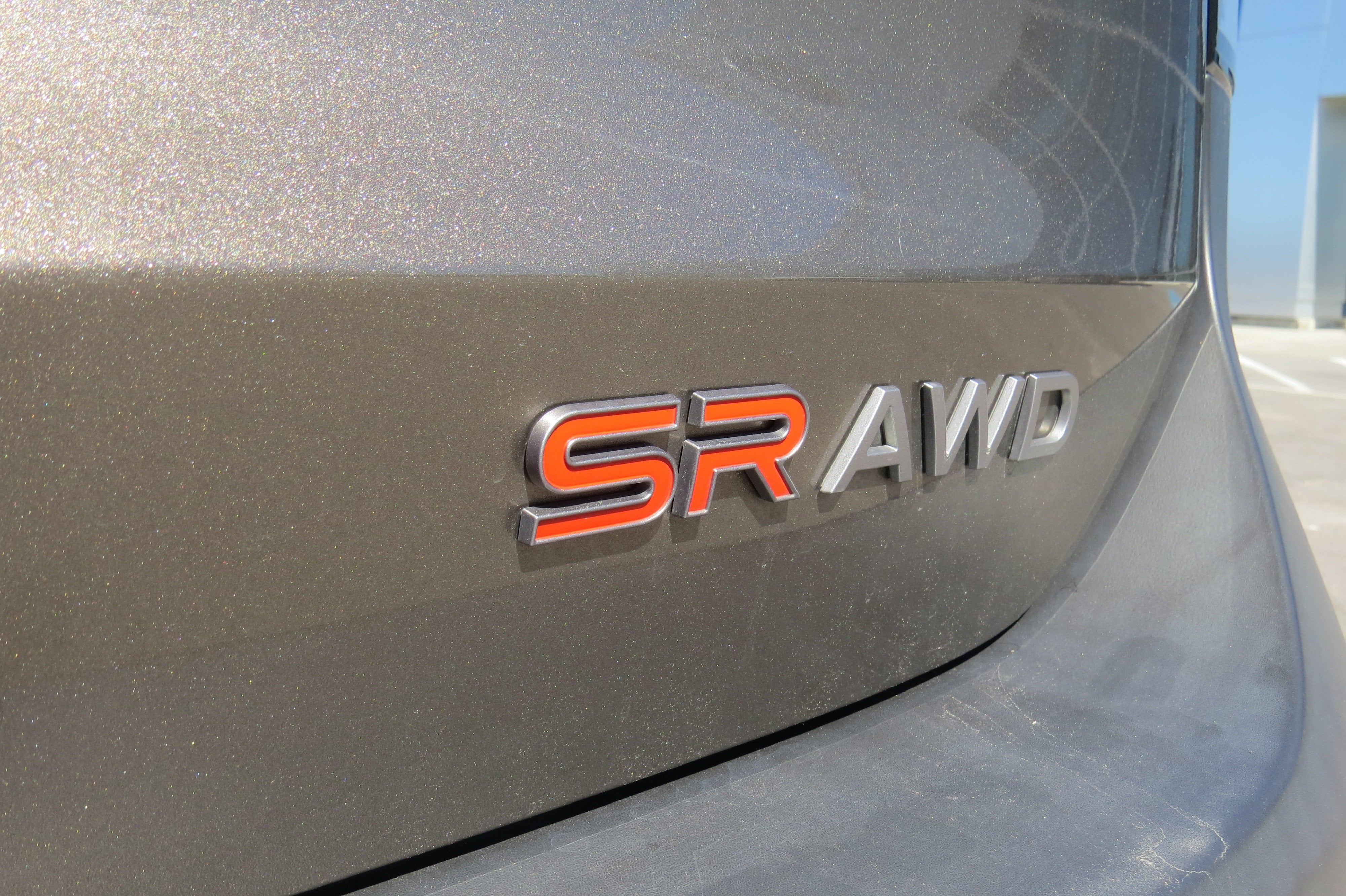 2025 Nissan Kicks SR AWD