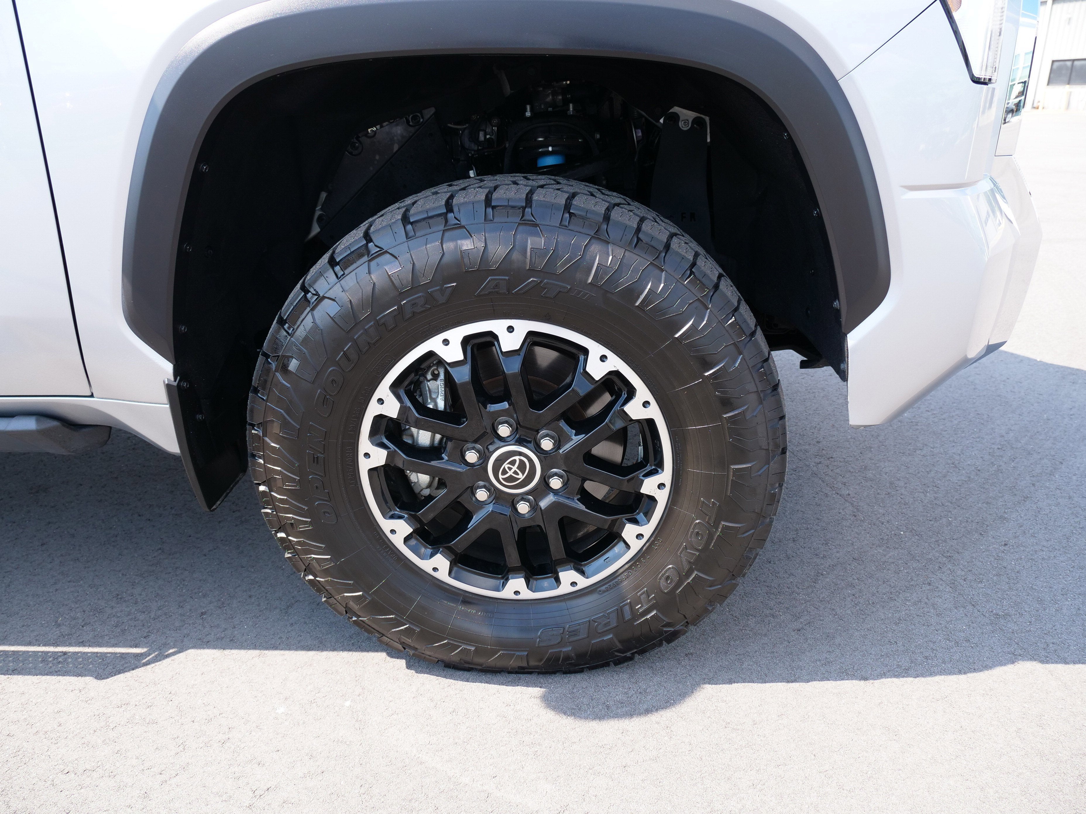2024 Toyota Tundra 4WD SR5